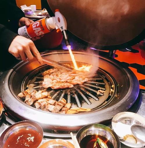 青岛烧烤肉爆料视频播放,网友直呼“舌尖上的诱惑”